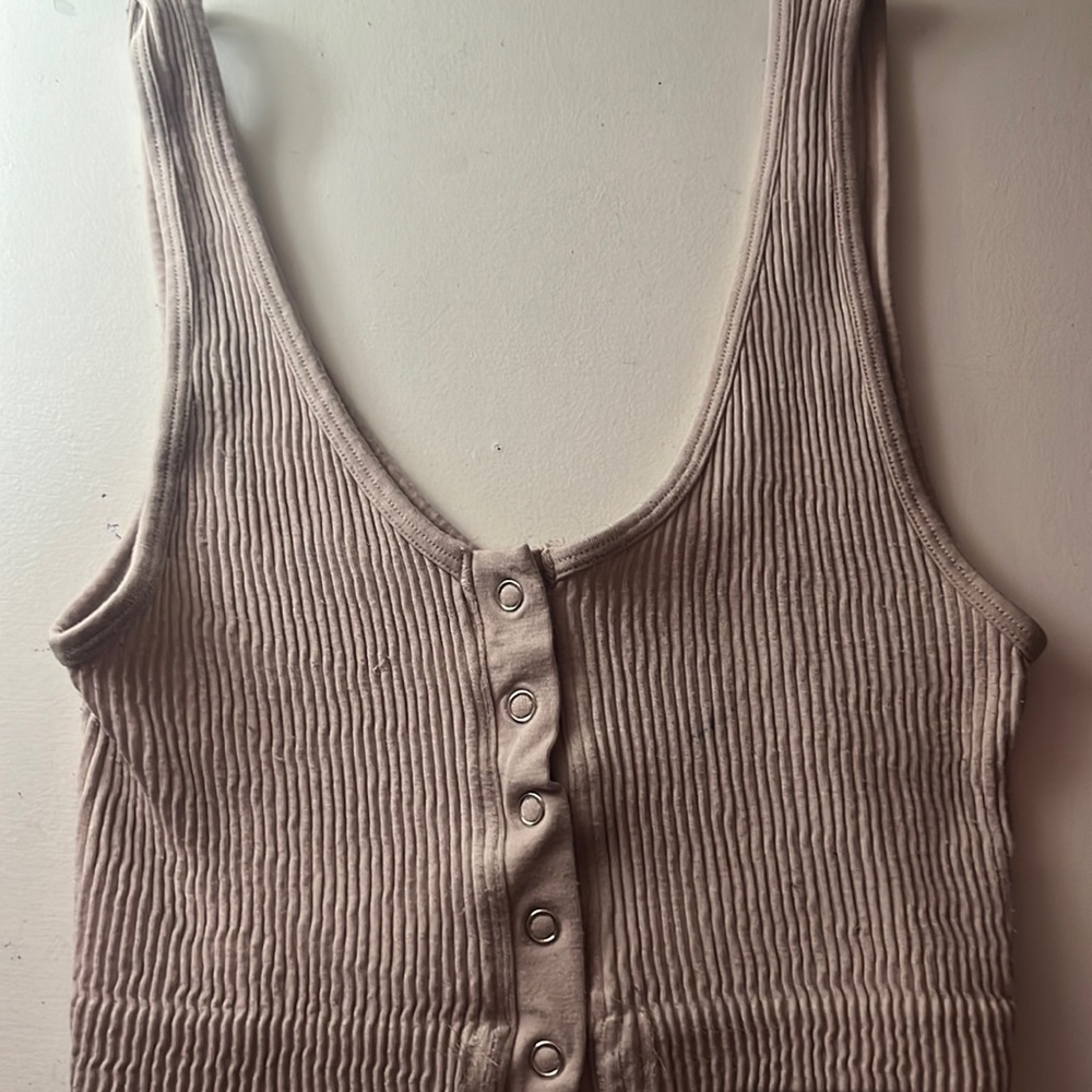 aerie lounge top